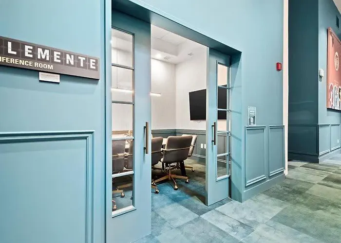 Apartment Cozysuites Lavish 1br, Downtown *