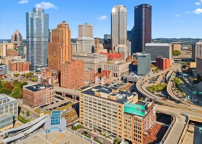 Apartment Cozysuites Lavish 1br, Downtown